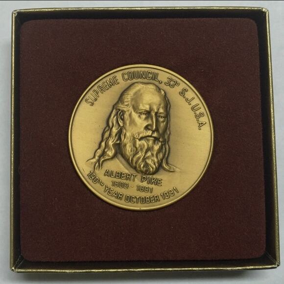 ALBERT PIKE MASONIC MEDAL 50TH ANNIVERSARY MOUNT RUSHMORE - Picture 4 of 5